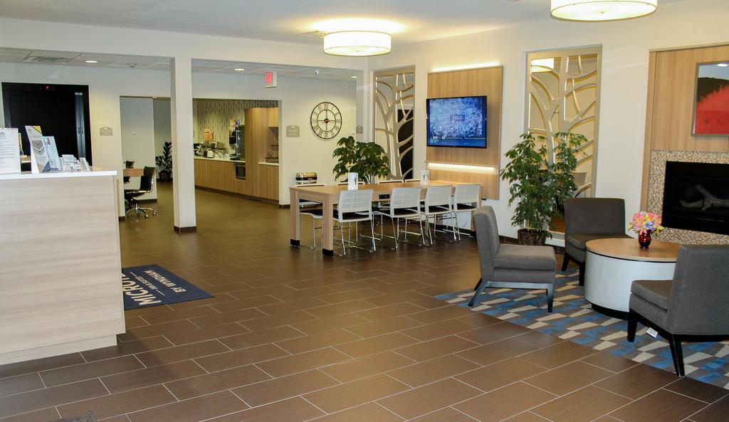 Microtel Inn & Suites By Wyndham - Penn Yan Exterior photo